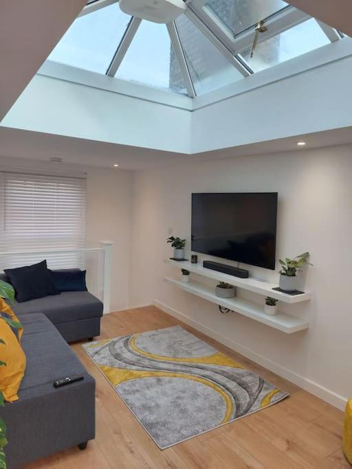 1 Bedroom Modern Duplex Southampton Kültér fotó