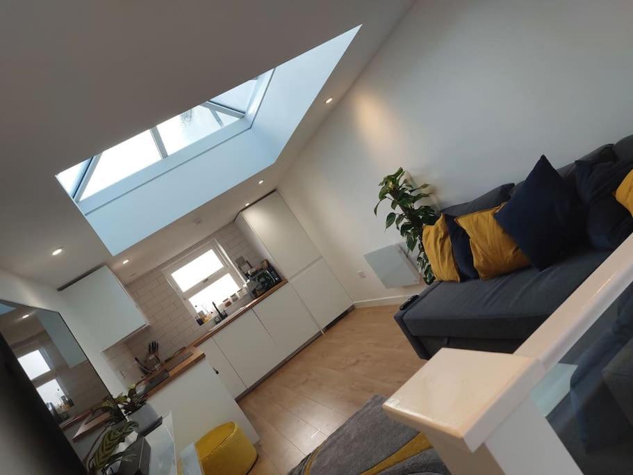 1 Bedroom Modern Duplex Southampton Kültér fotó
